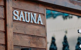 Apartamenty Grand Tatry - sauna i jacuzzi wliczone w cenę pobytu - 10 minut pieszo od Term Bania